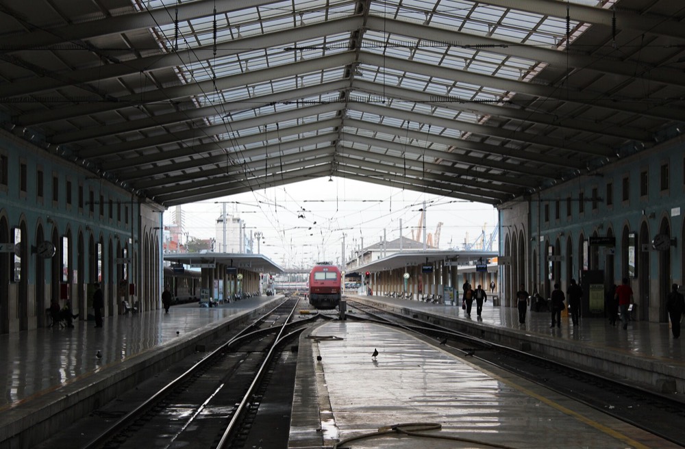 The platforms of Santa Apolónia station in Lisbon under its long roof